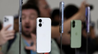 আসছে আইফোন ১৭, দাম কত থেকে শুরু?